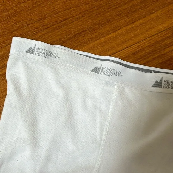 Ski base layer - Picture 2 of 4